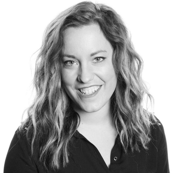 Meet your Posher, Jennifer - Picture 1 of 1